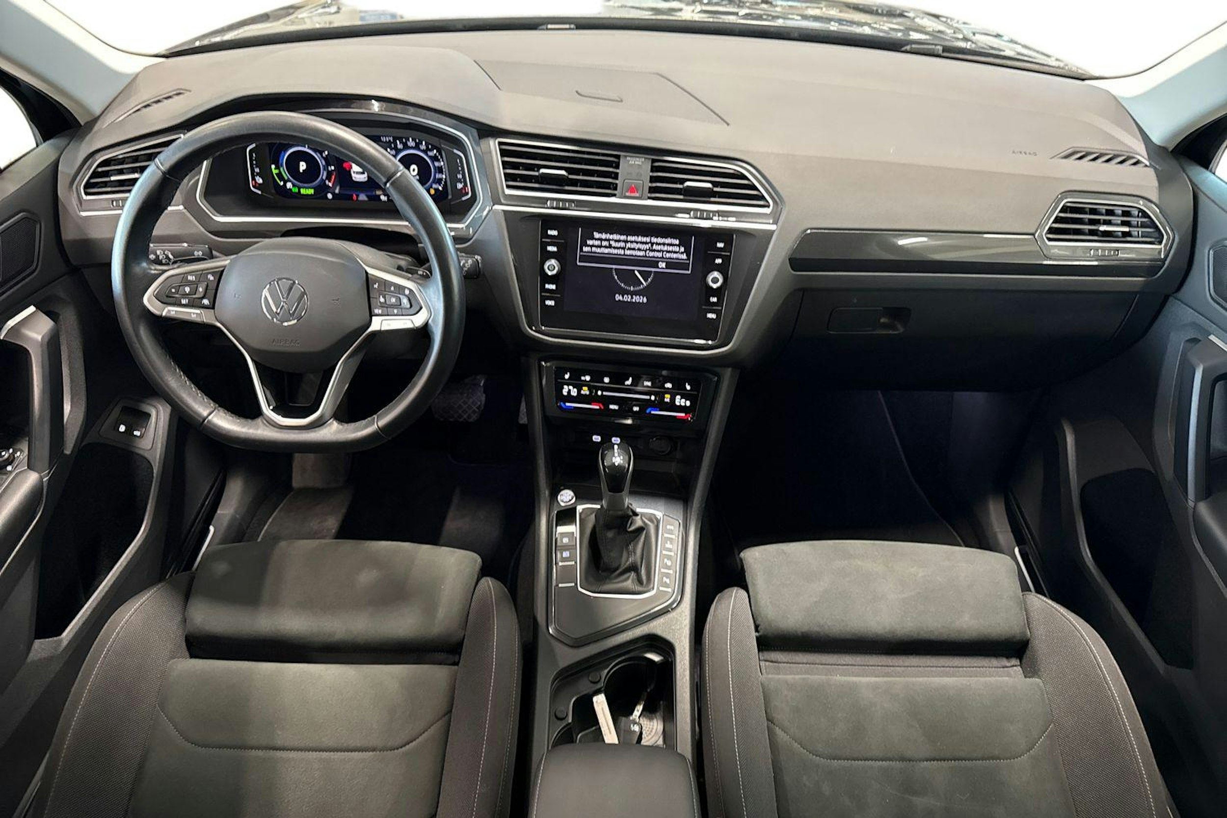 musta Volkswagen Tiguan 2022 kuva 9.