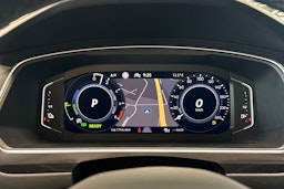 musta Volkswagen Tiguan 2022 kuva 17.