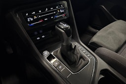 musta Volkswagen Tiguan 2022 kuva 19.