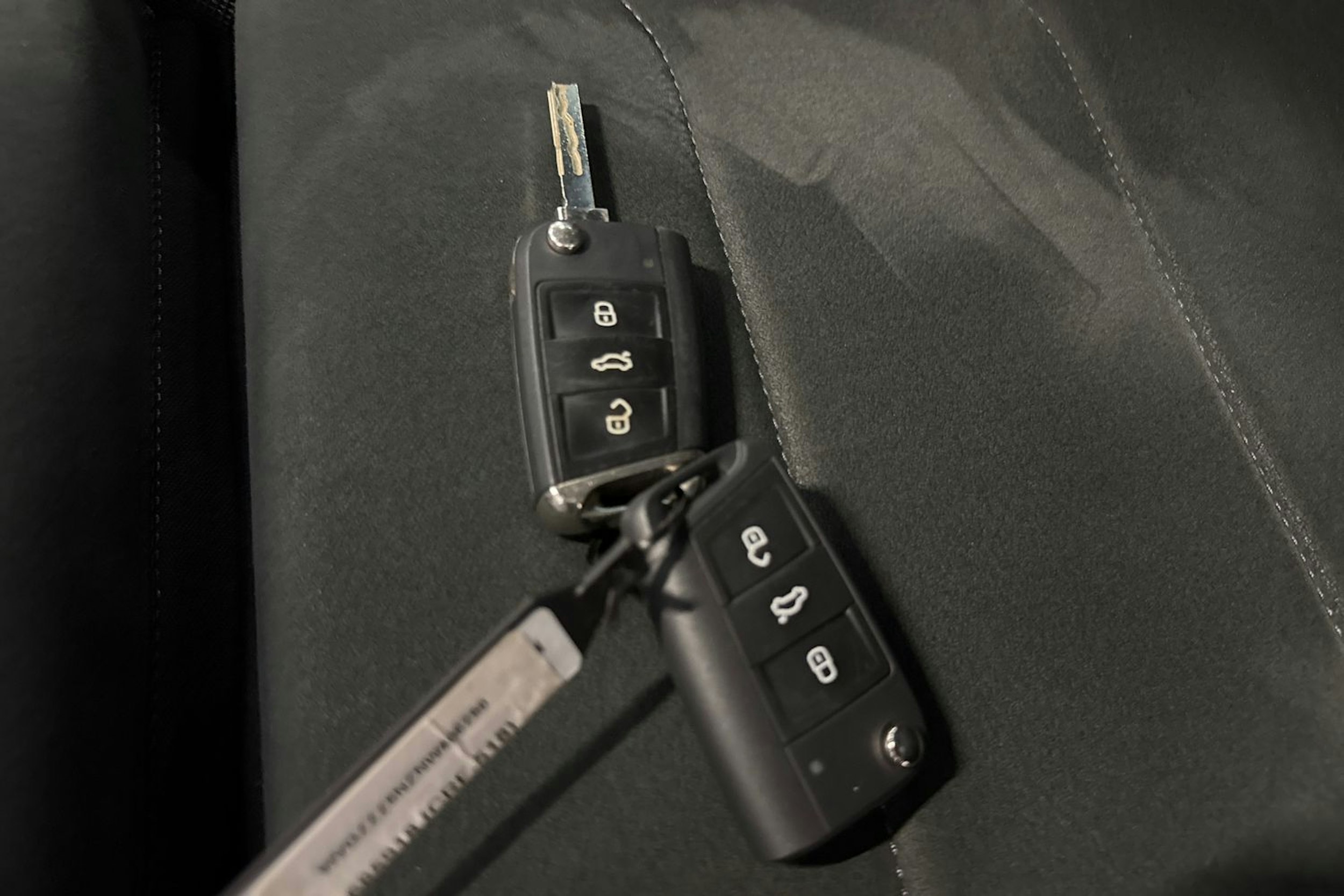 musta Volkswagen Tiguan 2022 kuva 29.