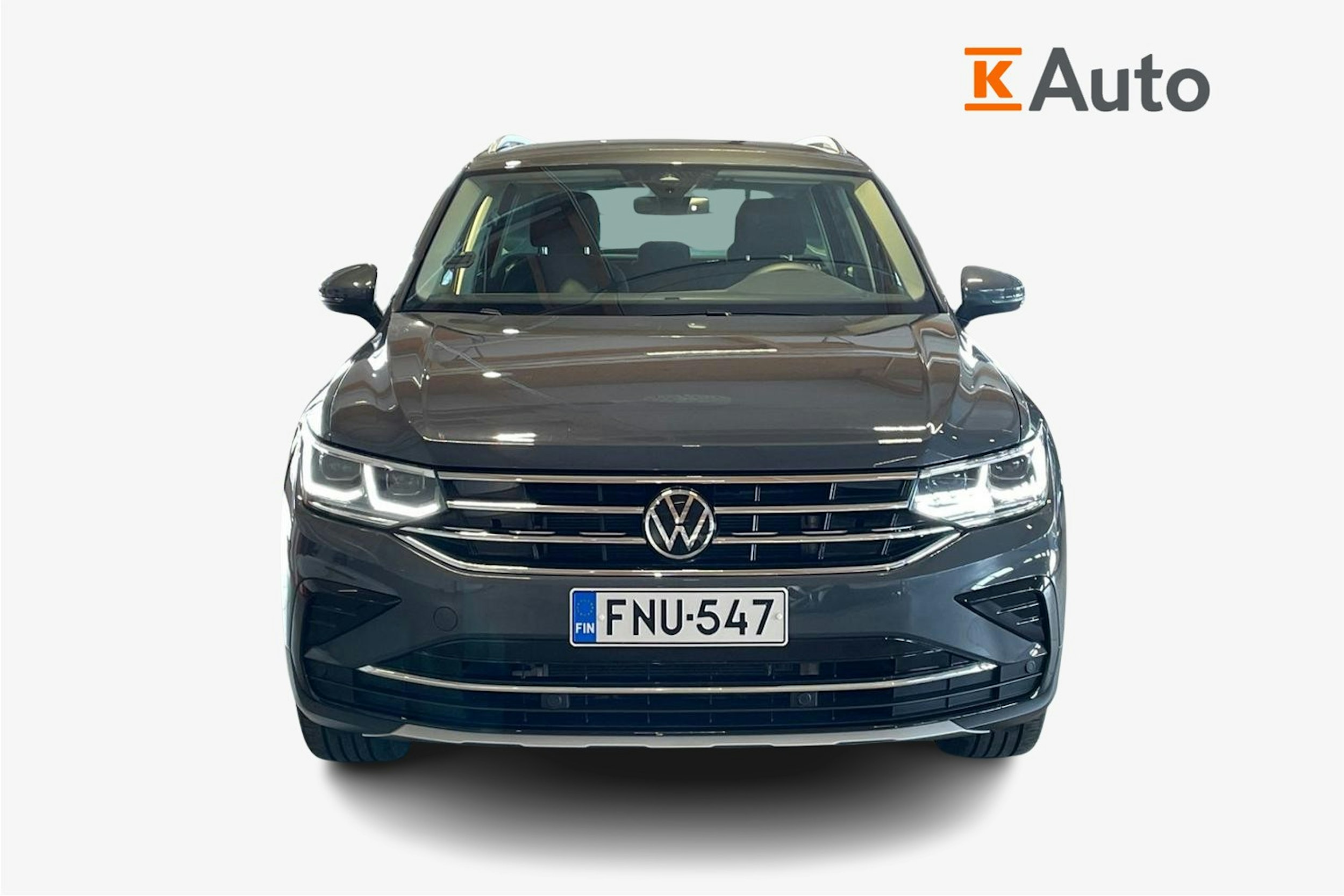 Harmaa Volkswagen Tiguan 2022 kuva 5.