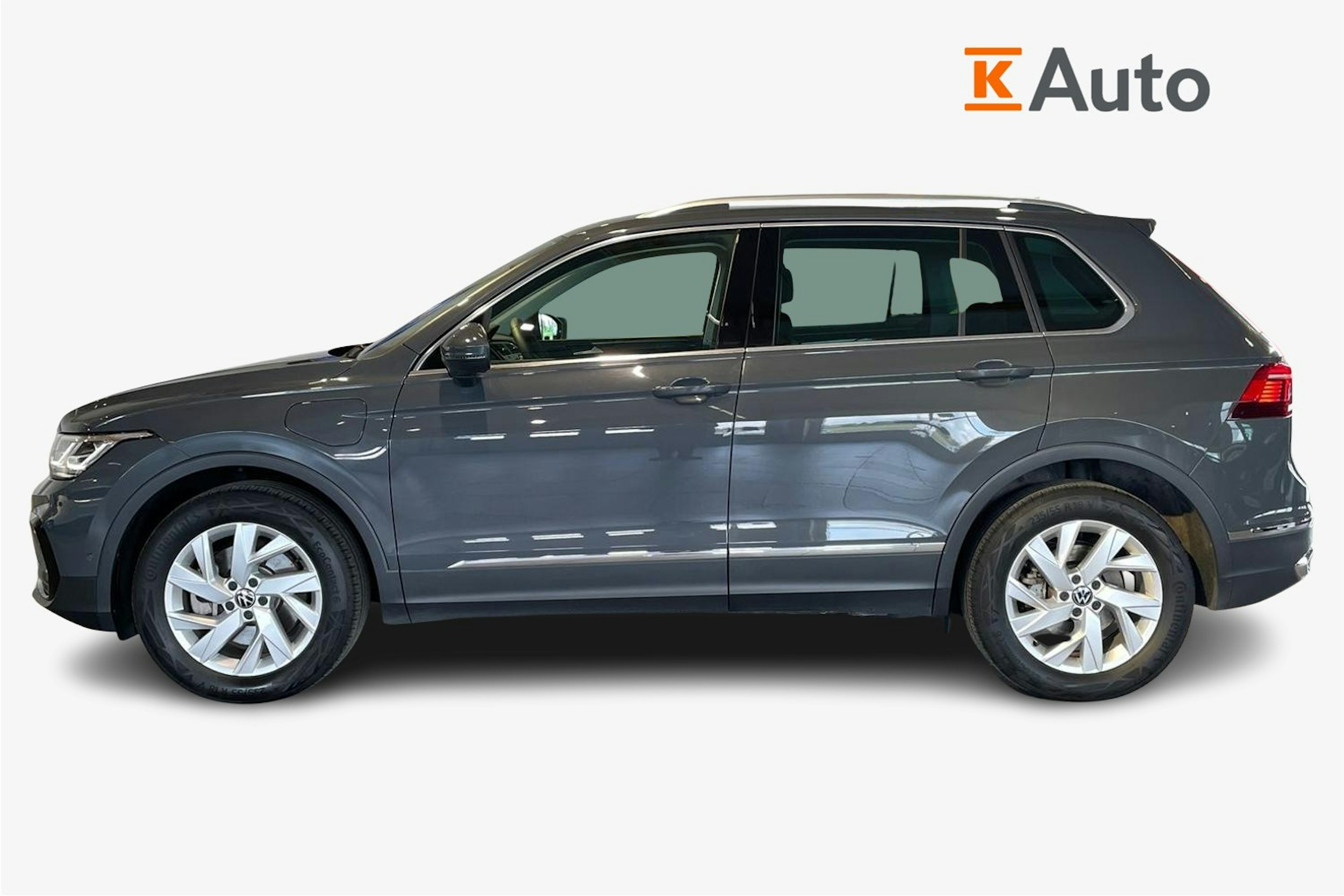 Harmaa Volkswagen Tiguan 2022 kuva 6.