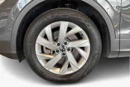Harmaa Volkswagen Tiguan 2022 kuva 11.
