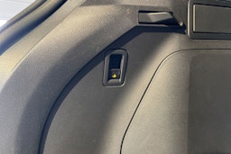 Harmaa Volkswagen Tiguan 2022 kuva 17.