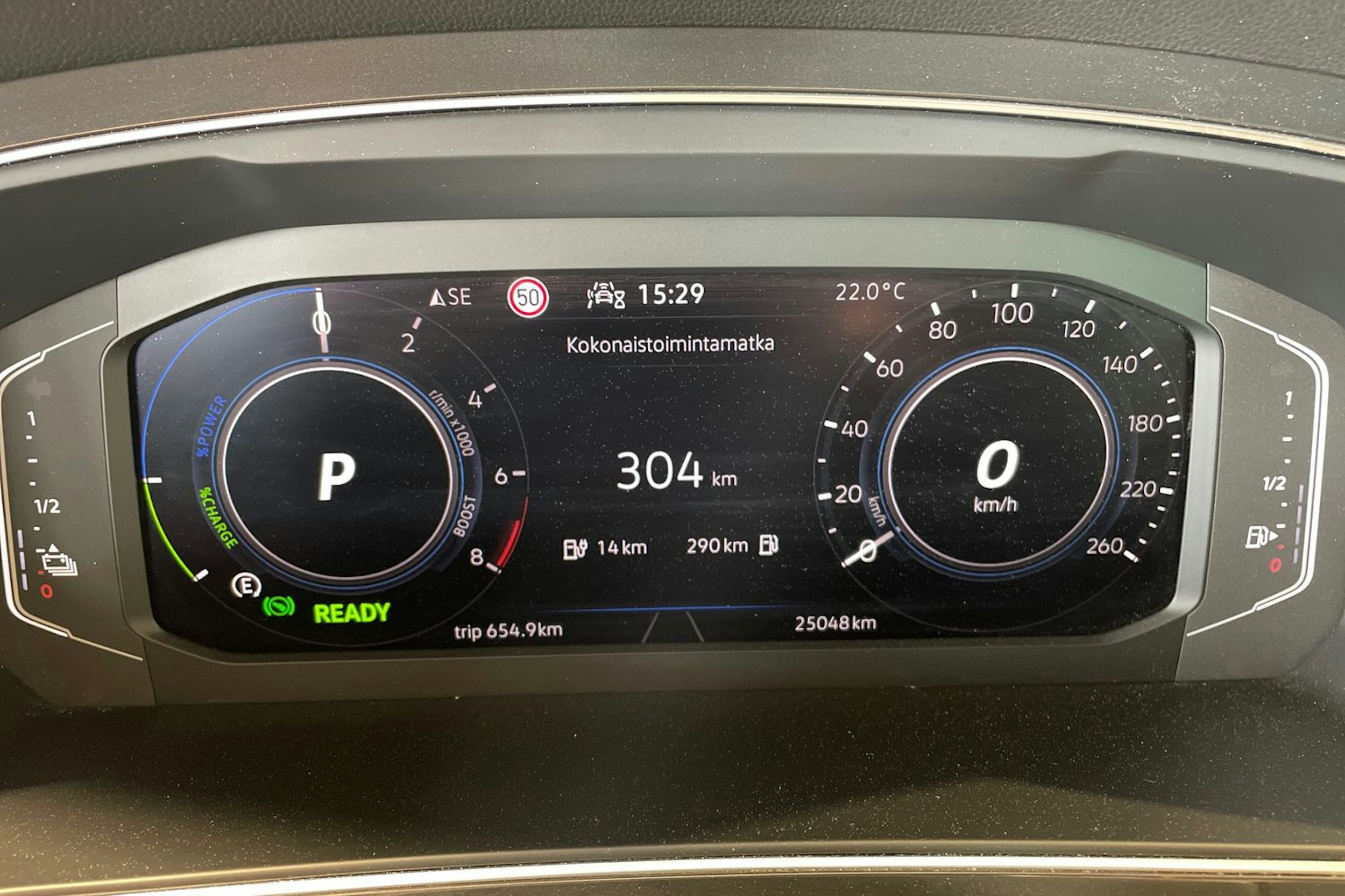 Harmaa Volkswagen Tiguan 2022 kuva 21.