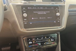 Harmaa Volkswagen Tiguan 2022 kuva 29.