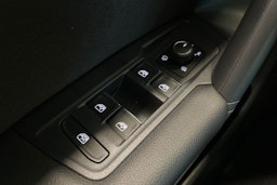 musta Volkswagen Tiguan 2022 kuva 19.