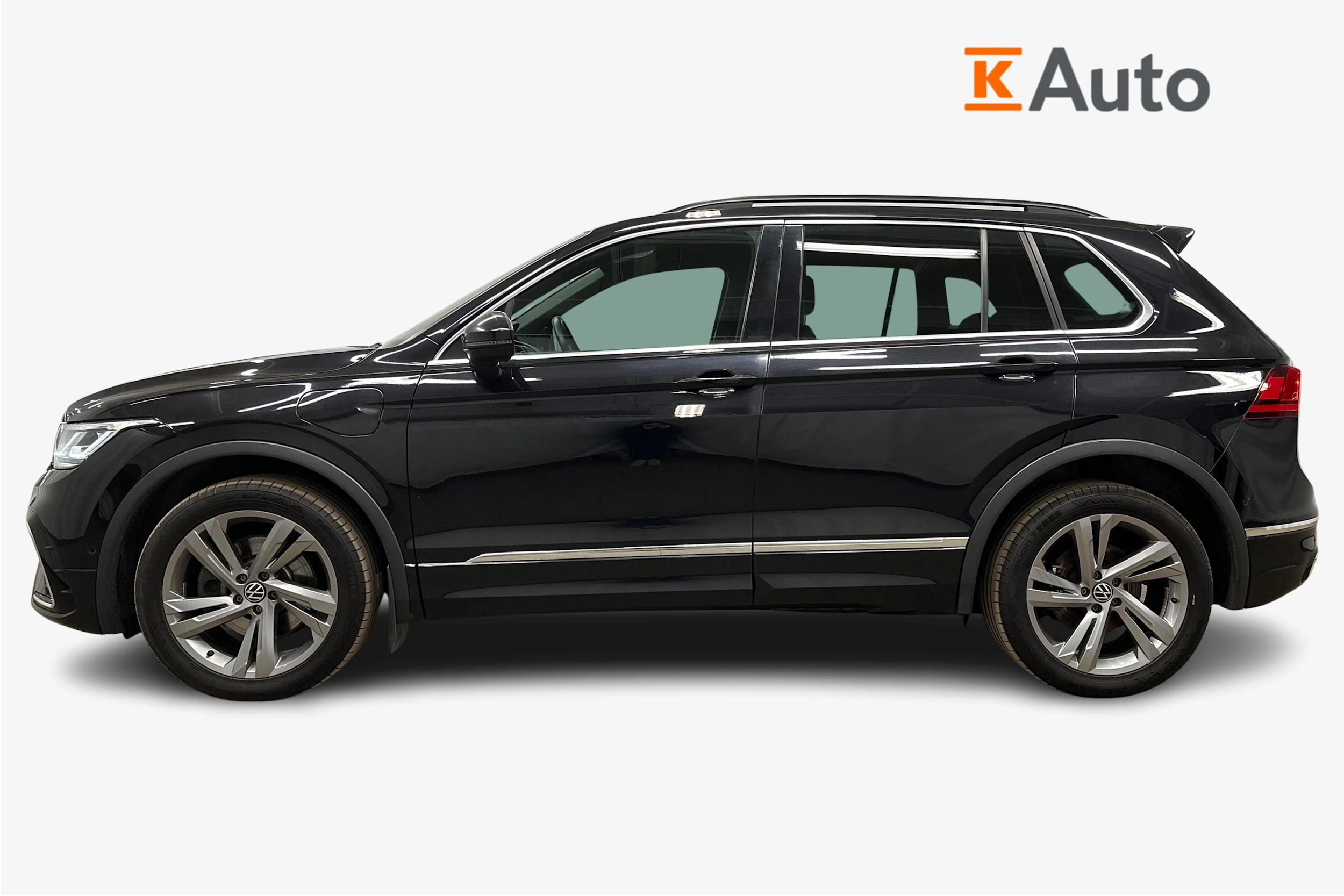 musta Volkswagen Tiguan 2022 kuva 5.