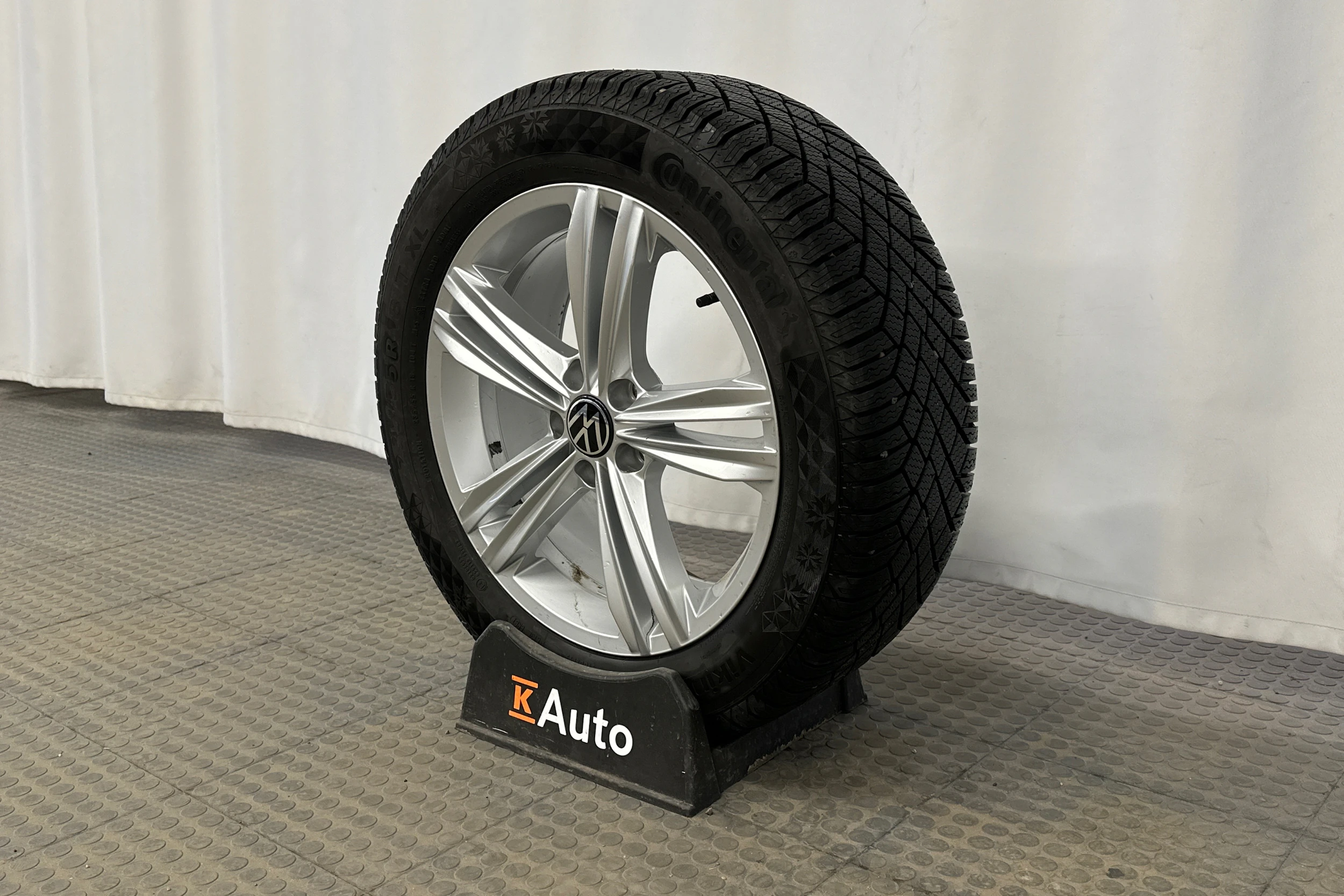 musta Volkswagen Tiguan 2022 kuva 10.