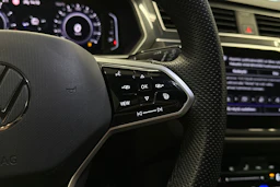 musta Volkswagen Tiguan 2022 kuva 17.