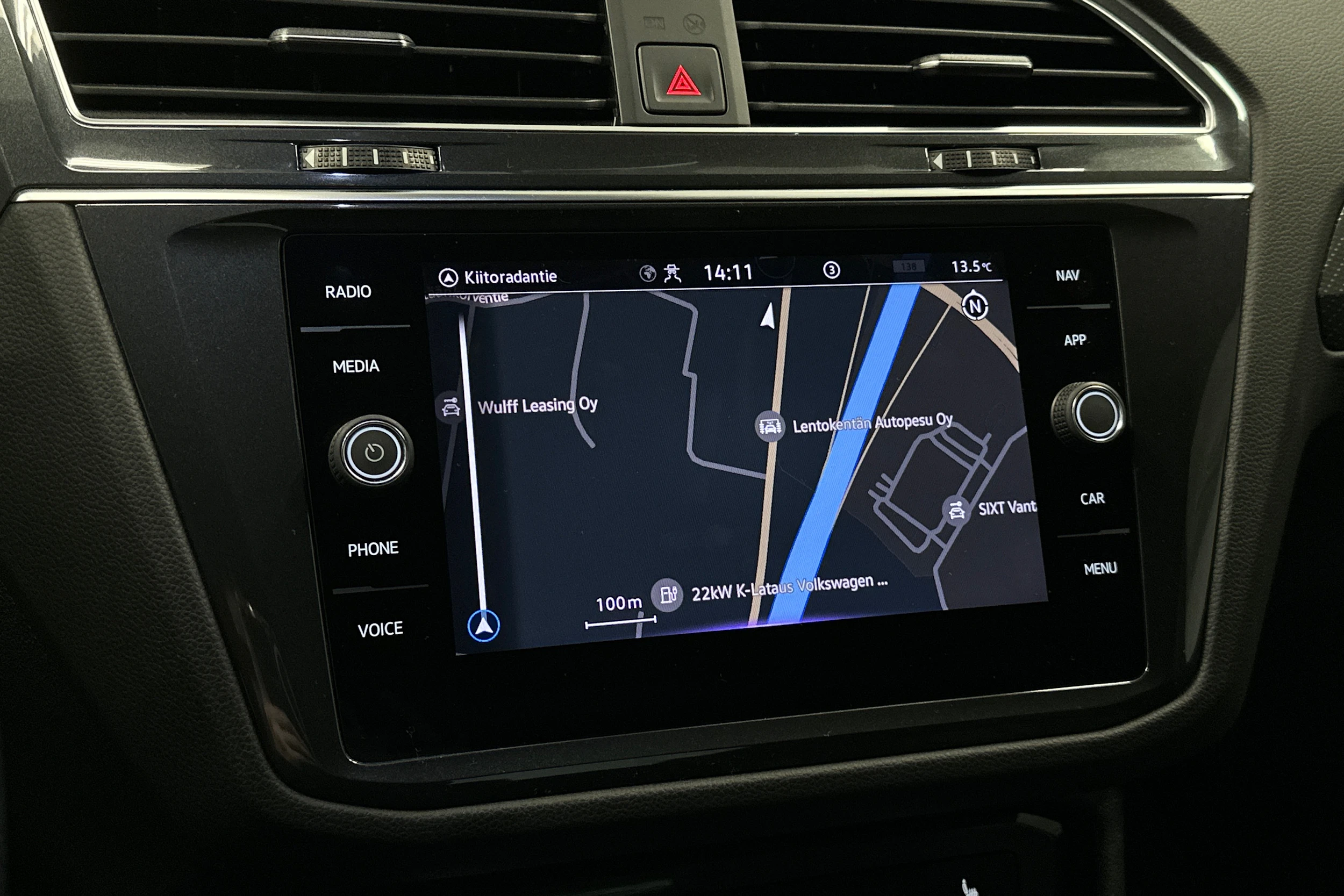 musta Volkswagen Tiguan 2022 kuva 20.