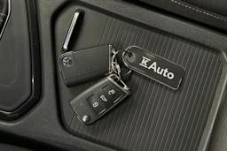 musta Volkswagen Tiguan 2022 kuva 30.