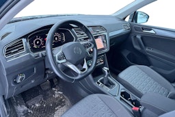 Sininen Volkswagen Tiguan 2022 kuva 3.