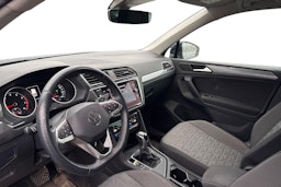 Sininen Volkswagen Tiguan 2022 kuva 3.
