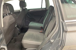 harmaa Volkswagen Tiguan 2022 kuva 10.