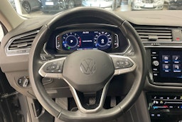 harmaa Volkswagen Tiguan 2022 kuva 14.