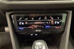 harmaa Volkswagen Tiguan 2022 kuva 18.