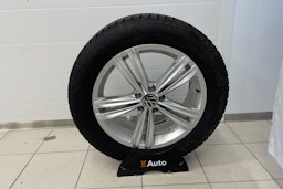 harmaa Volkswagen Tiguan 2022 kuva 23.