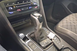 valkoinen Volkswagen Tiguan 2022 kuva 17.