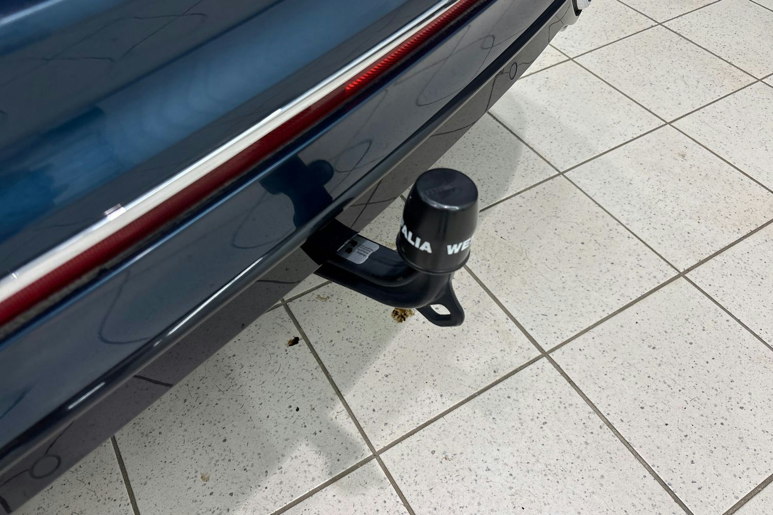 Sininen Volkswagen Tiguan 2022 kuva 14.