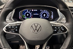 Sininen Volkswagen Tiguan 2022 kuva 17.