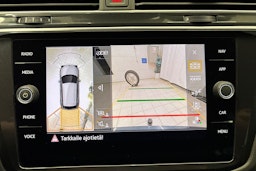 Sininen Volkswagen Tiguan 2022 kuva 25.