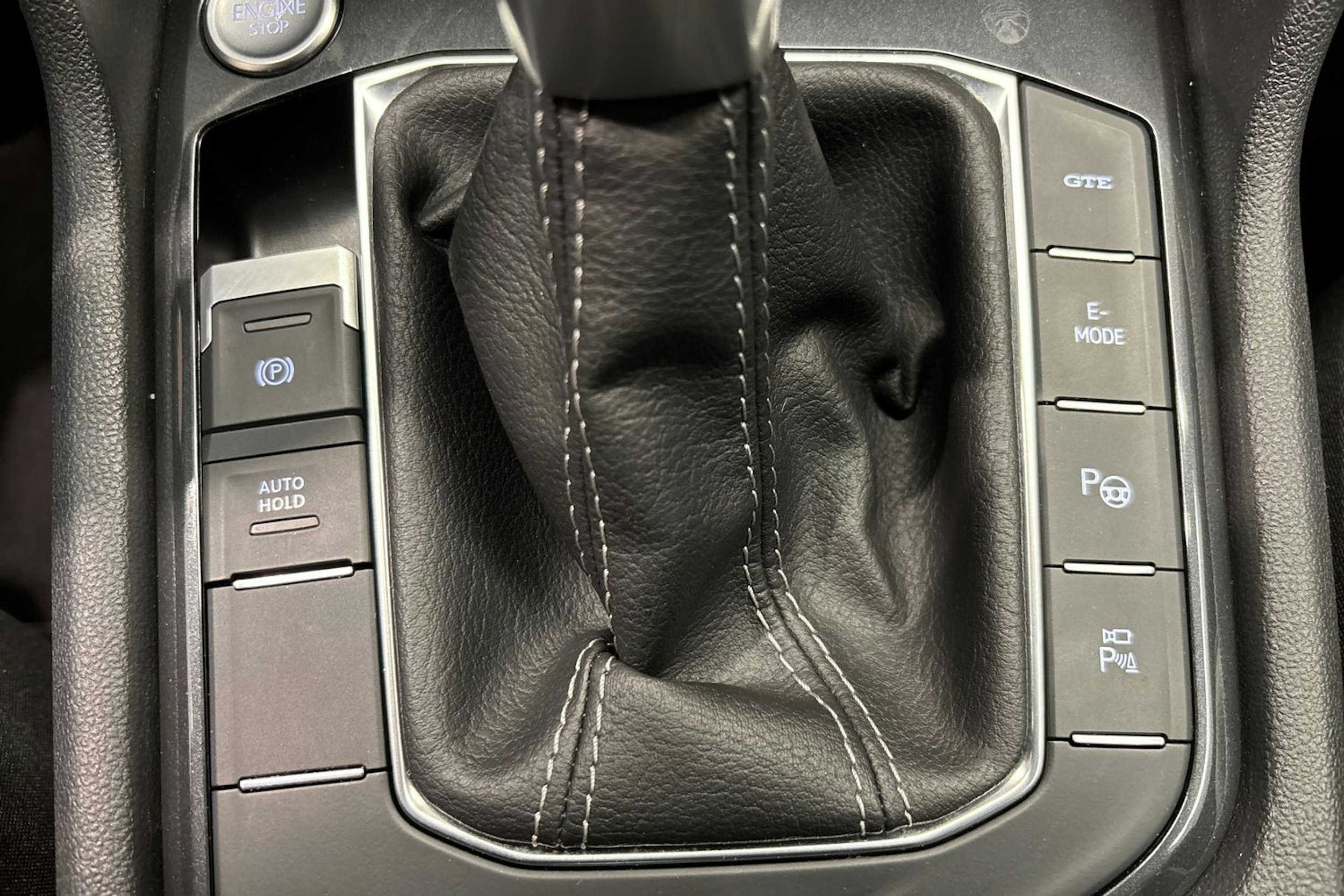 Sininen Volkswagen Tiguan 2022 kuva 27.