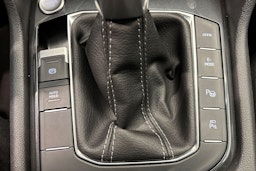 Sininen Volkswagen Tiguan 2022 kuva 27.