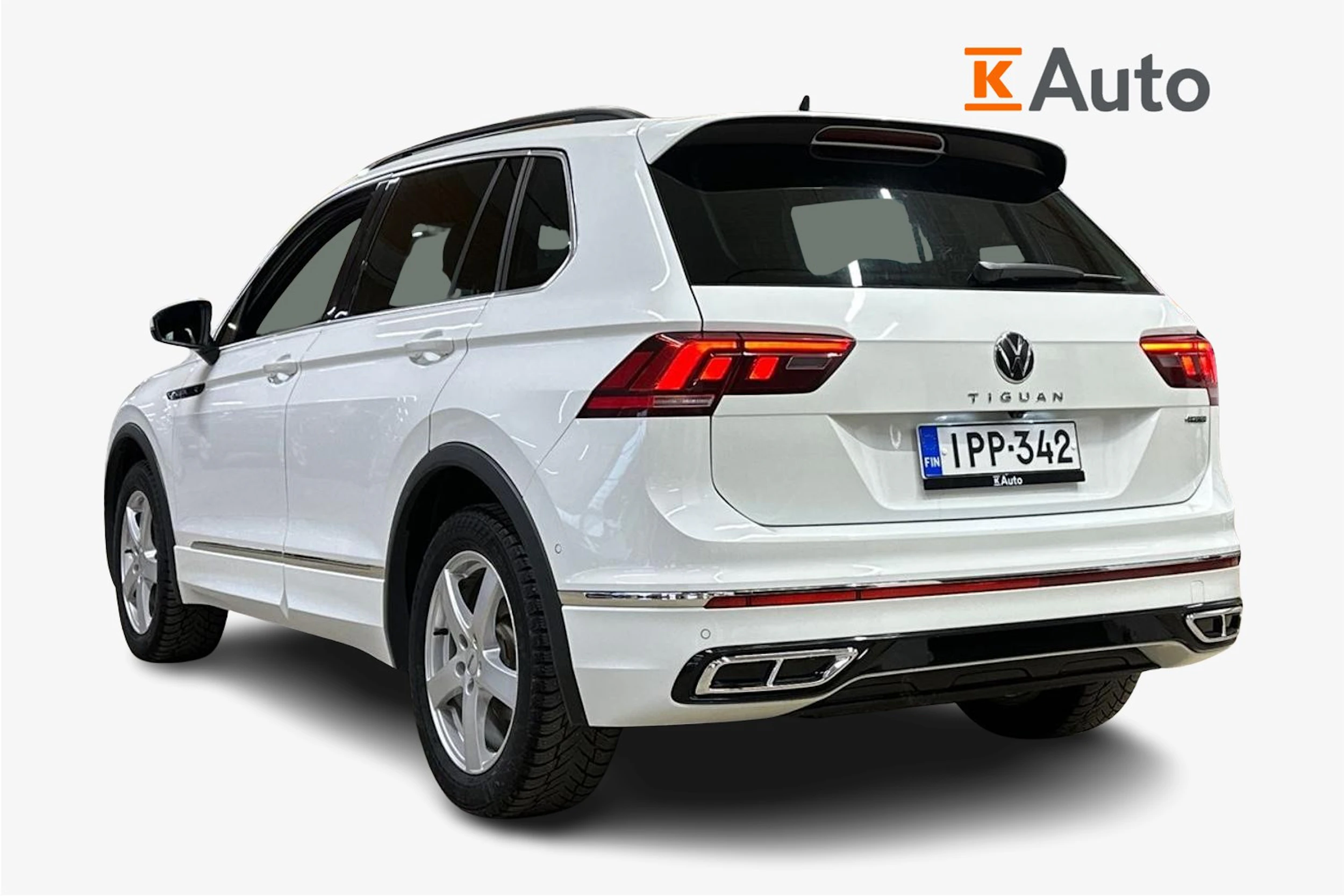 valkoinen Volkswagen Tiguan 2022 kuva 2.