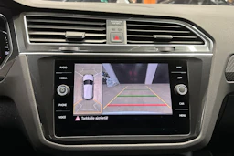 valkoinen Volkswagen Tiguan 2022 kuva 14.
