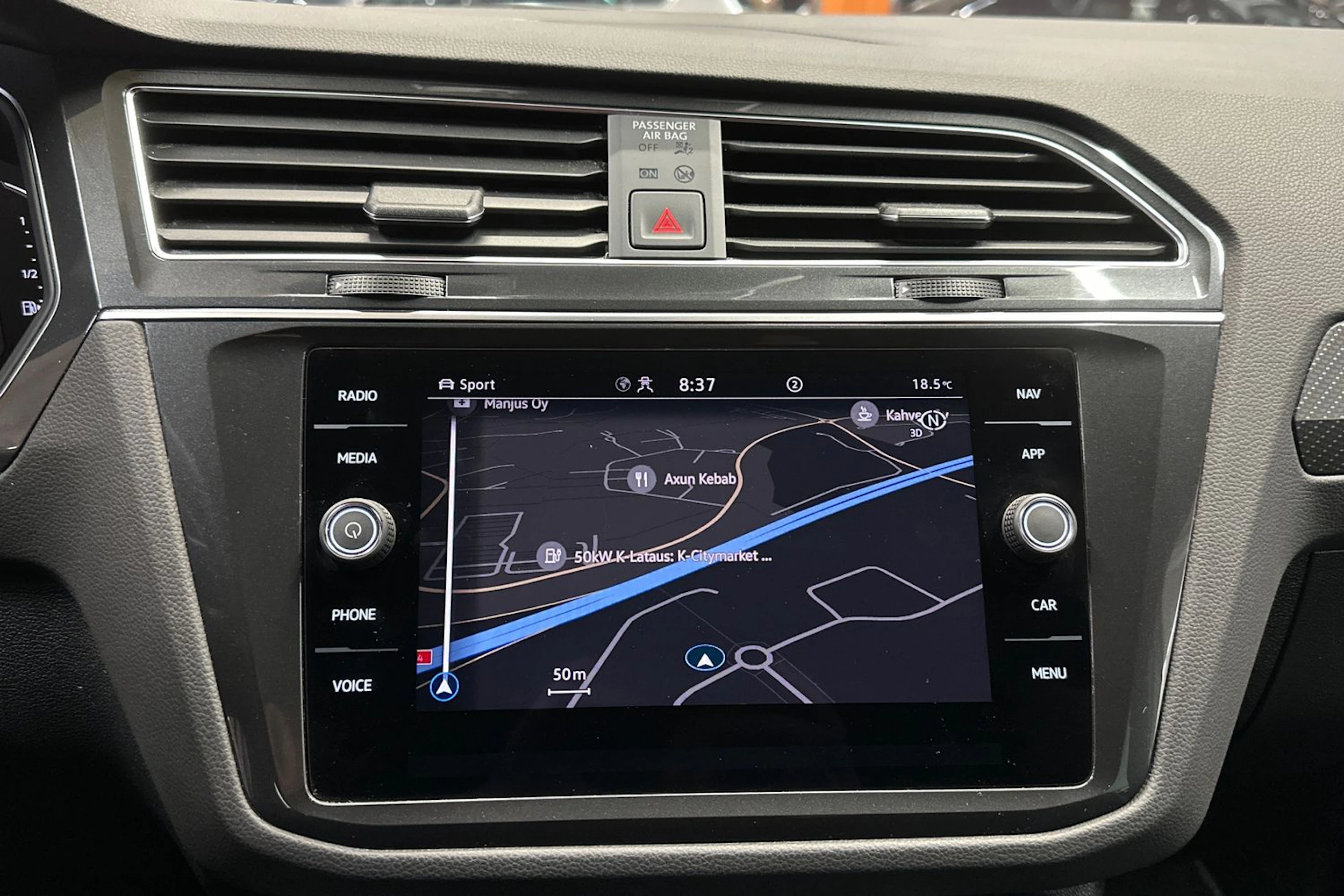 valkoinen Volkswagen Tiguan 2022 kuva 15.