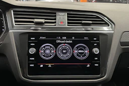 valkoinen Volkswagen Tiguan 2022 kuva 18.