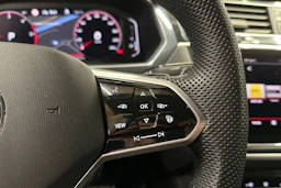 valkoinen Volkswagen Tiguan 2022 kuva 26.