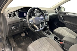 harmaa Volkswagen Tiguan 2022 kuva 7.