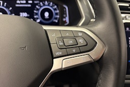 valkoinen Volkswagen Tiguan 2022 kuva 18.