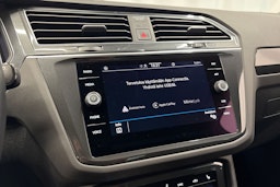 valkoinen Volkswagen Tiguan 2022 kuva 20.