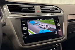 valkoinen Volkswagen Tiguan 2022 kuva 22.