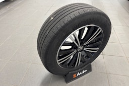 valkoinen Volkswagen Tiguan 2022 kuva 24.