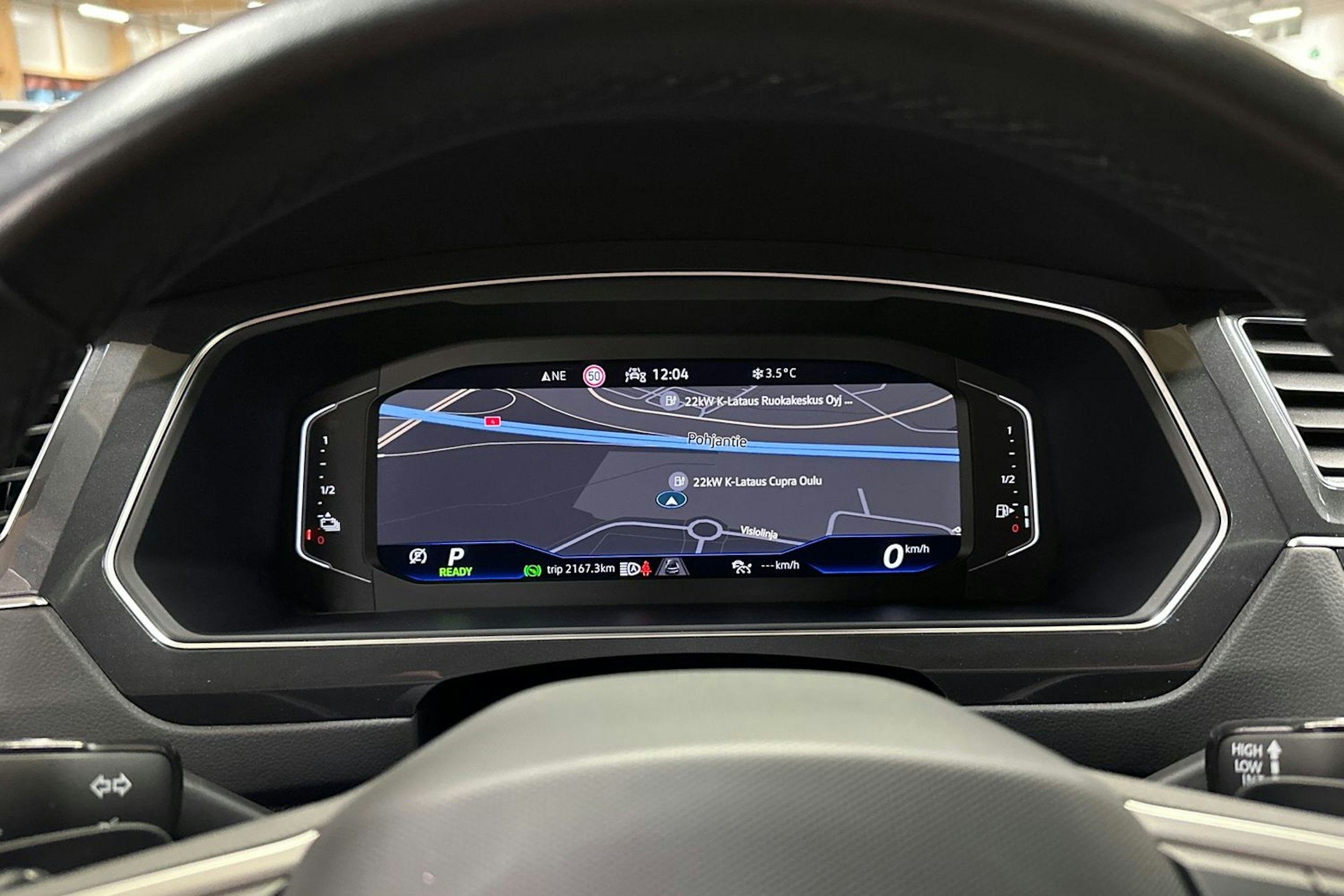 musta Volkswagen Tiguan 2022 kuva 22.