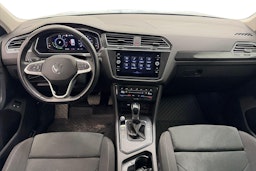 harmaa Volkswagen Tiguan 2022 kuva 9.