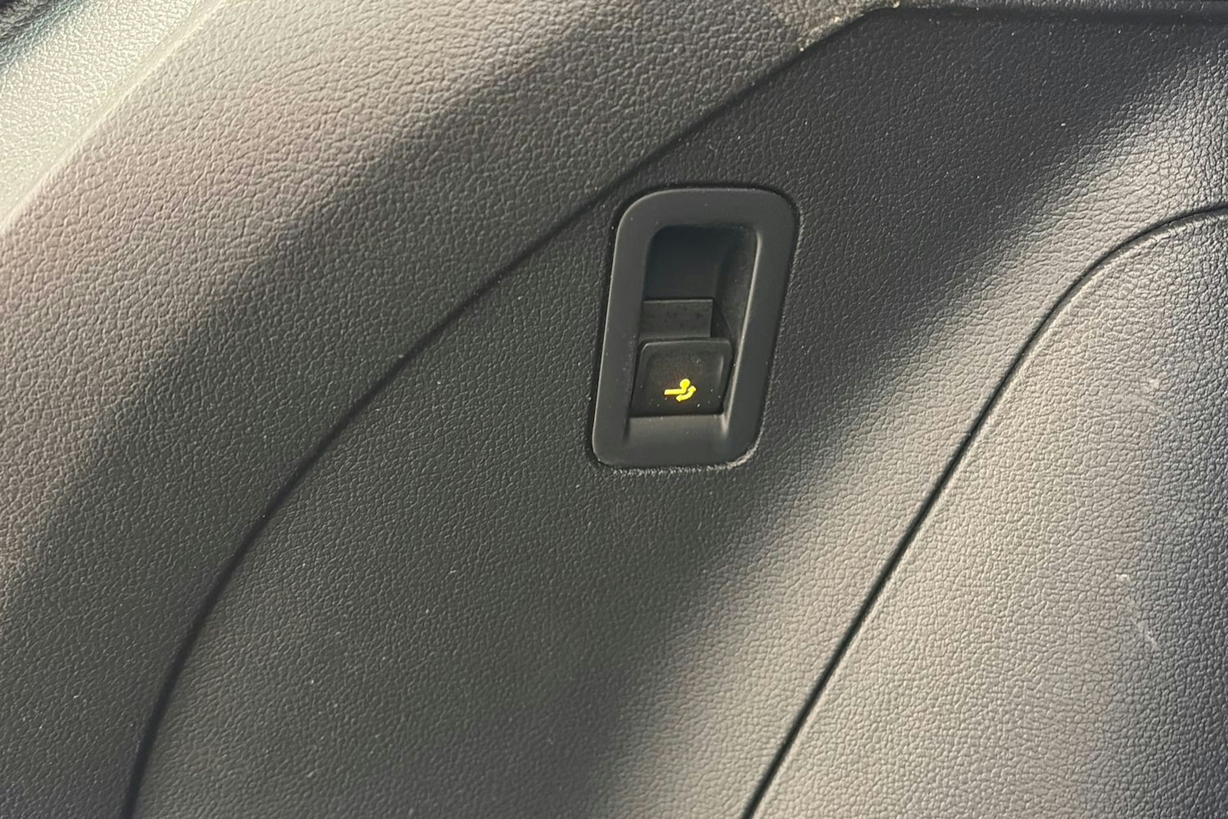 harmaa Volkswagen Tiguan 2022 kuva 16.