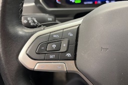 harmaa Volkswagen Tiguan 2022 kuva 21.