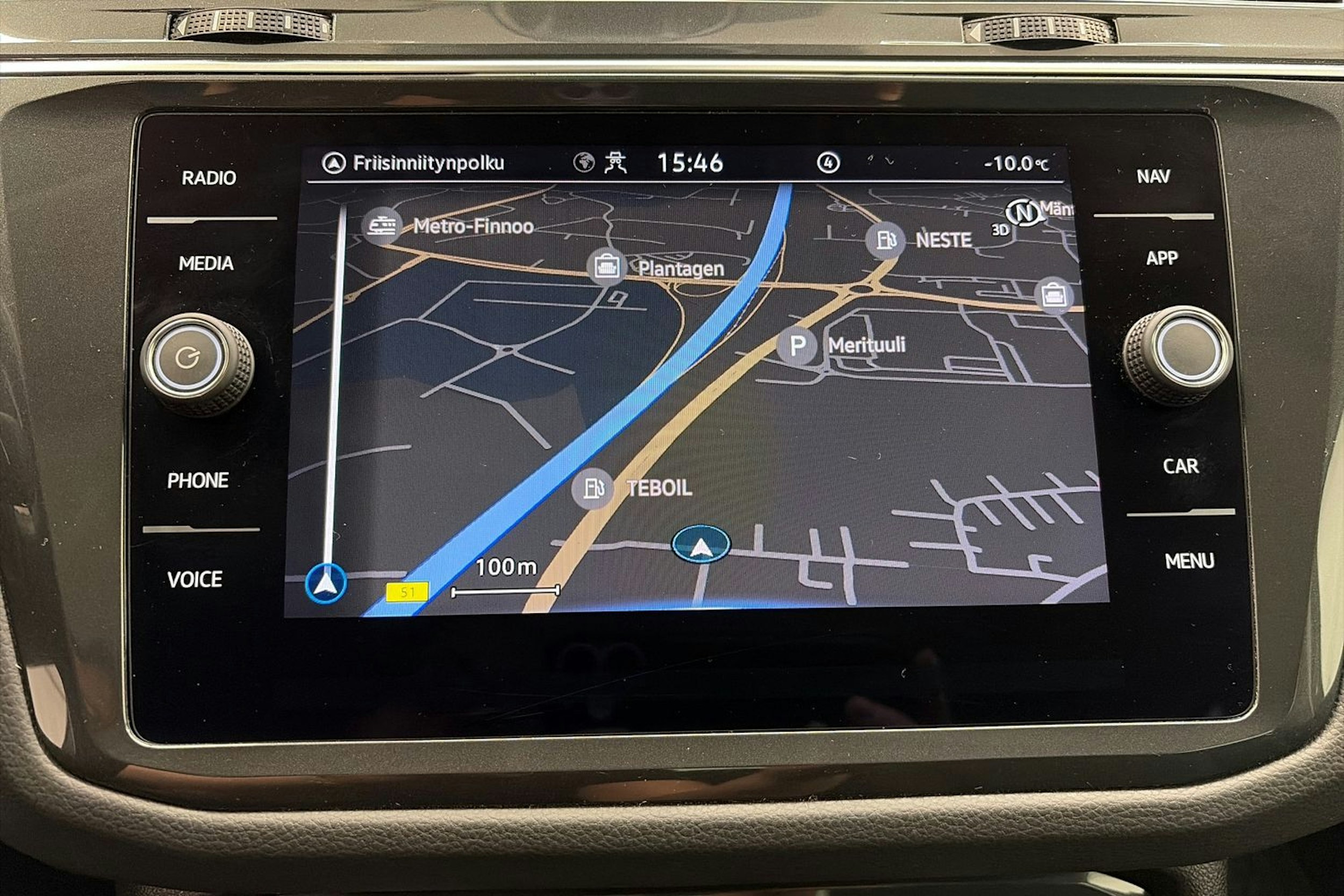 harmaa Volkswagen Tiguan 2022 kuva 23.