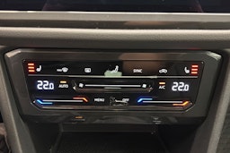 harmaa Volkswagen Tiguan 2022 kuva 30.