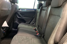 harmaa Volkswagen Tiguan 2022 kuva 10.