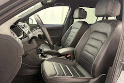 met. harmaa Volkswagen Tiguan 2022 kuva 13.