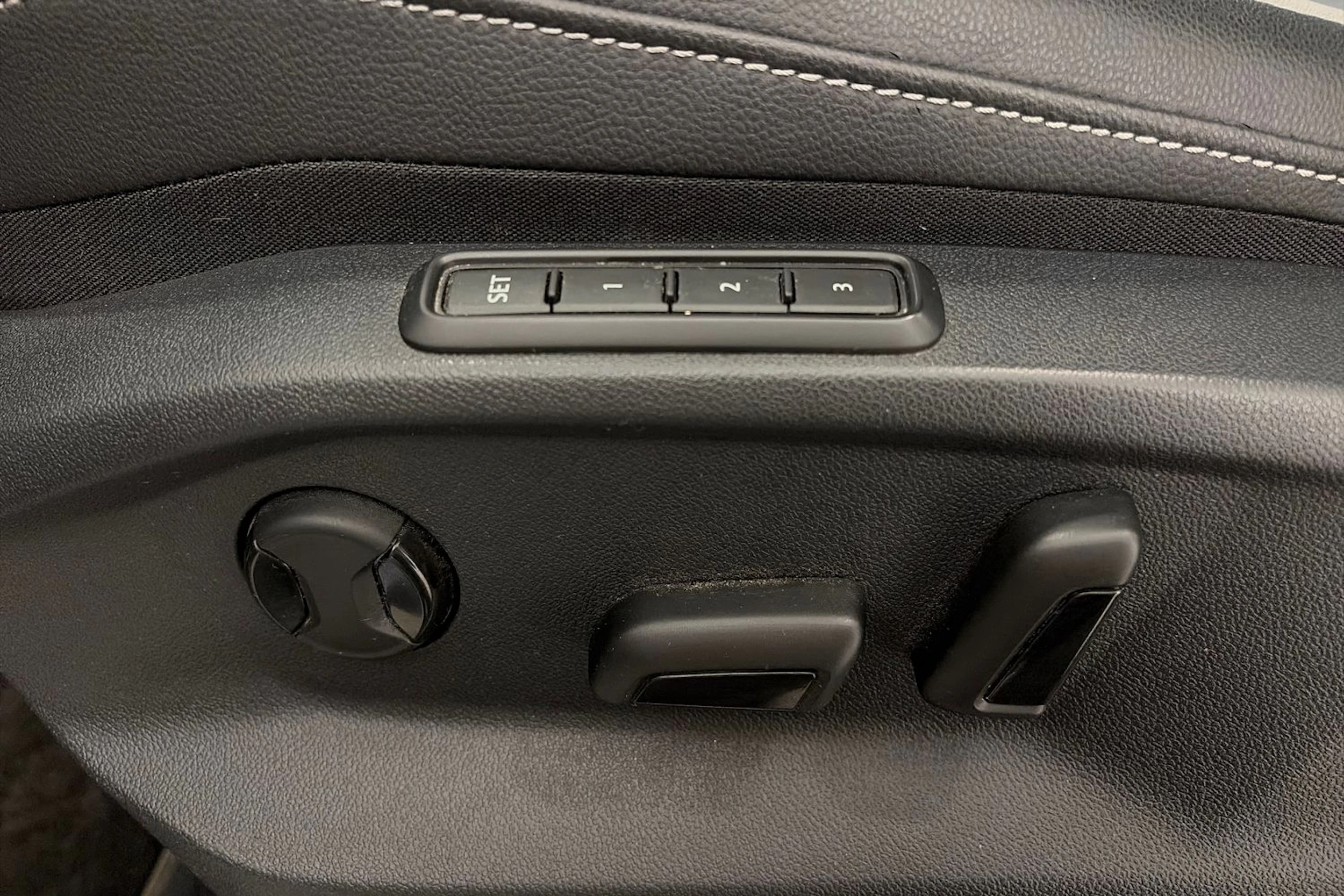 met. harmaa Volkswagen Tiguan 2022 kuva 14.