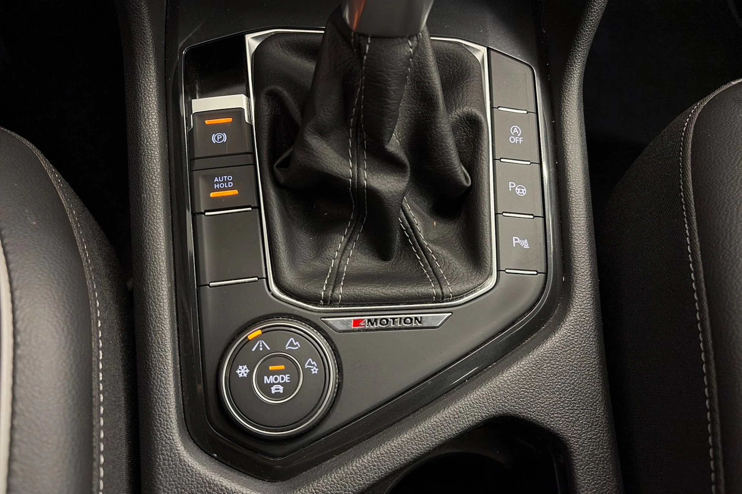met. harmaa Volkswagen Tiguan 2022 kuva 29.