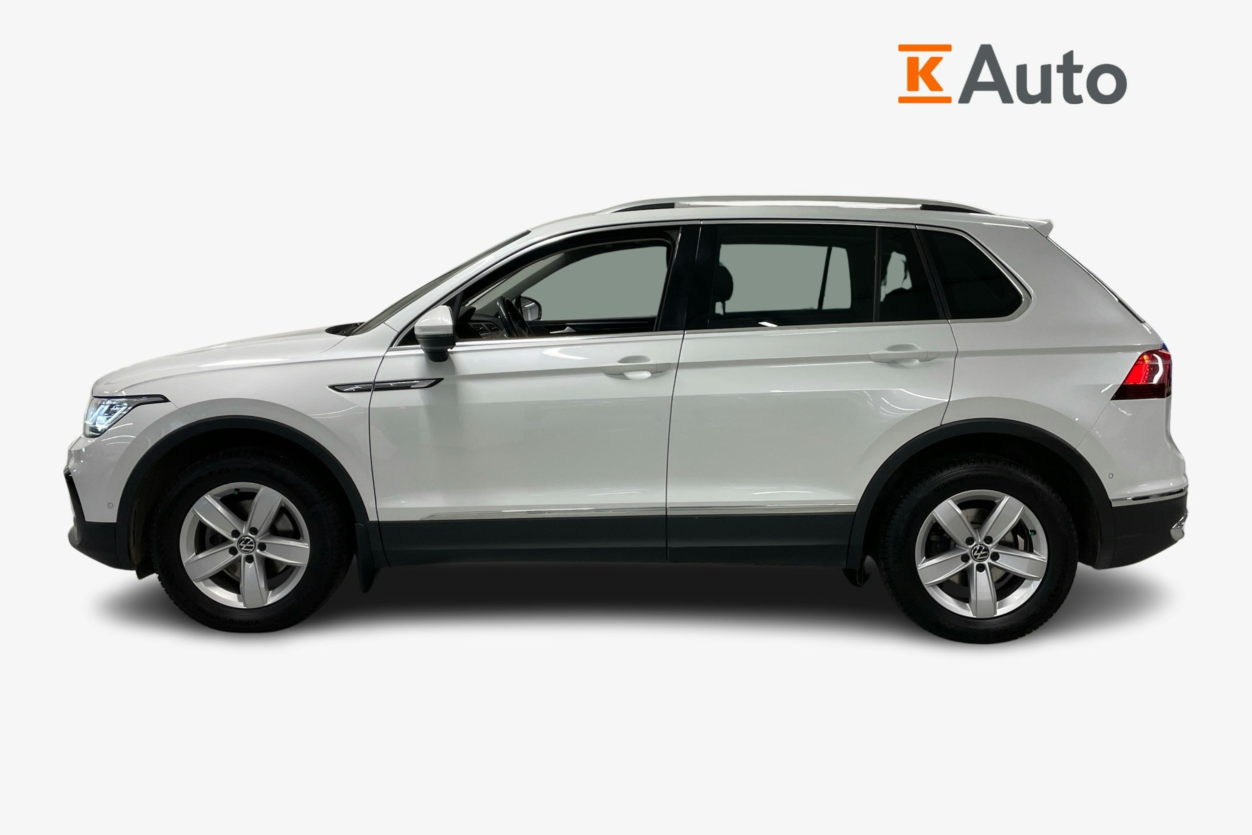 valkoinen Volkswagen Tiguan 2022 kuva 5.