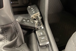 valkoinen Volkswagen Tiguan 2022 kuva 20.